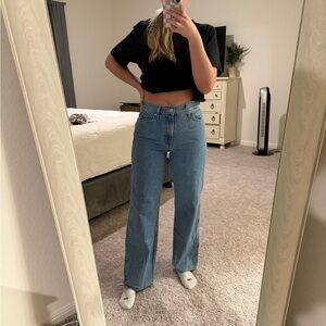 Aritzia- Sunday best Jupiter Jean